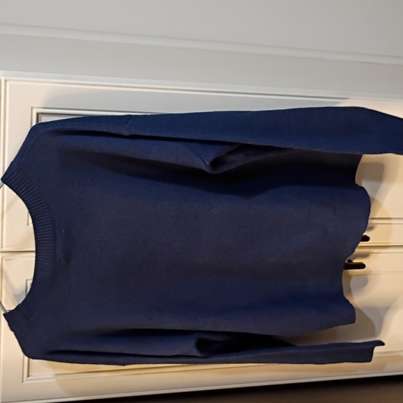 New! Lucky Brand Horseshoe Crewneck Size Large - Picture 8 of 8